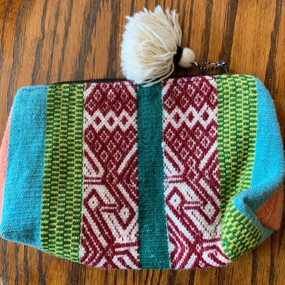 Awamaki Peruvian Handwoven Cosmetic Bag Pouch Wool Mix Print Geometric Boho